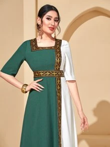 Modelyn Two Tone Contrast Tape Dress - Multicolor - View 5