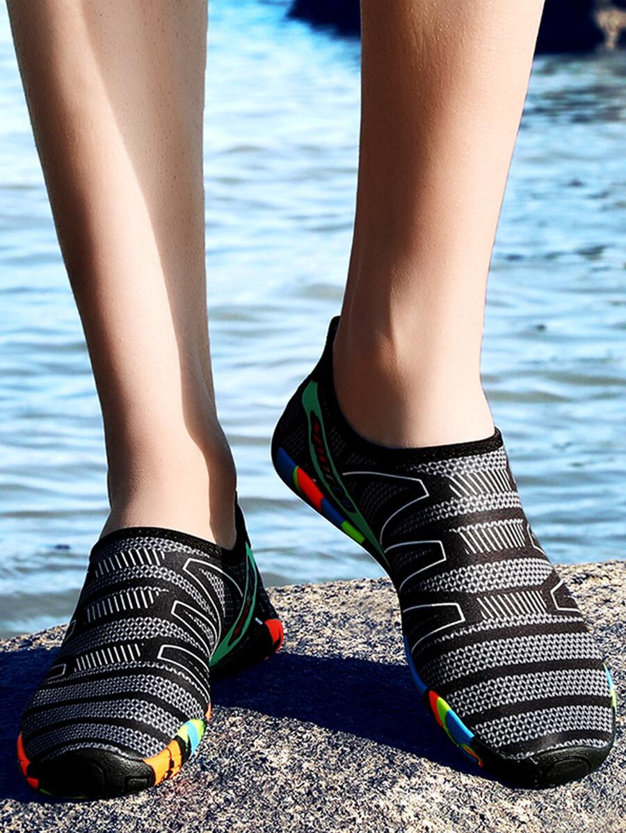 Sporty Sneakers For Men, Striped Pattern Creek Shoes