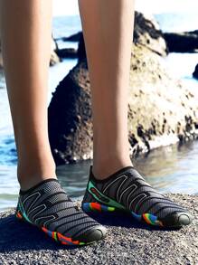 Sporty Sneakers For Men, Striped Pattern Creek Shoes