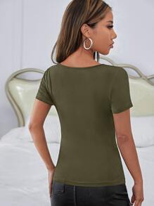 SHEIN ICON Áo thun nữ Cắt ra Đồ họa Lá thư Giải trí - xanh quân đội - Xem 2