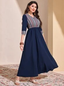 Al Najma Geo Print Pompom Trim Dress Without Belt - Navy Blue - View 6