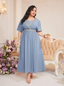 Modelyn 大碼貼花前A字連衣裙 - 藍色 - 查看 3