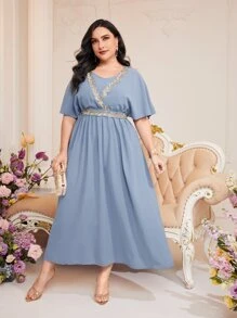 Modelyn 大碼貼花前A字連衣裙 - 藍色 - 查看 2