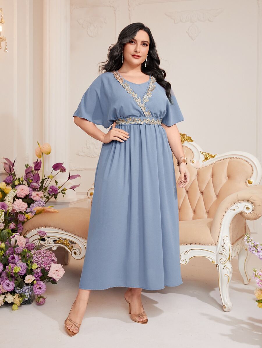 Modelyn 大碼貼花前A字連衣裙 - 藍色 - 查看 1