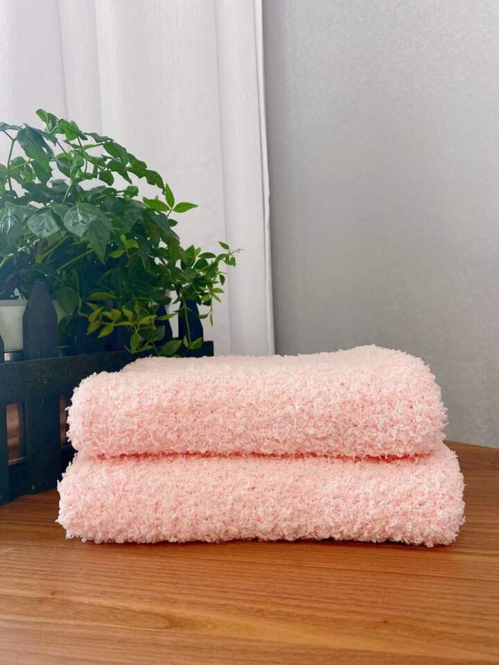 1pc Solid Color Pink Throw Blanket, Modern Knitted Fabric Warm Towel Quilt  For Home, All Season | SHEIN