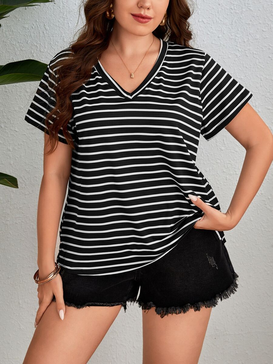 SHEIN LUNE Plus Striped Print V Neck Tee - Black and White - View 1
