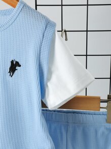 SHEIN Playful Pals 男孩坐馬和人物繡花2合1短袖上衣&短褲&帽子 - 藍白色 - 查看 3