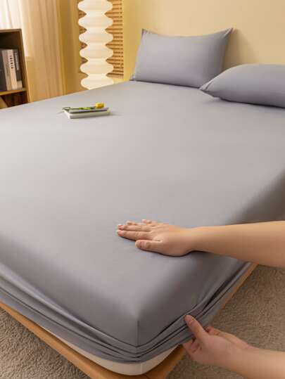 1pc Solid Color Fitted Sheet, Minimalist Fabric Fitted Sheet For Home, All Season