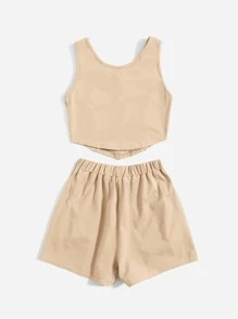 SHEIN Girls Seam Detail Bandana Hem Tank Top & Tie Front Shorts