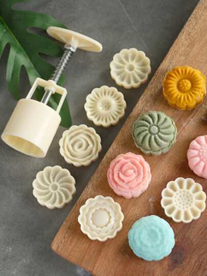 6pcs DIY Snowy Moon Cake Mold, Circular Hand-Pressing Type Back To School