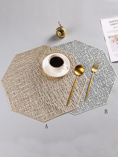 سجاد المائدة وبشكل المثمن