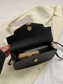 Letter Graphic Flap Square Bag - Black - View 4