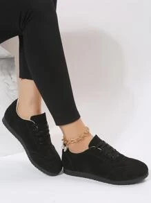 Women's Classic Retro Style Flat Casual Lace-Up Shoes For Spring, Autumn, And All Seasons - Black - View 2