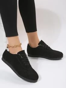 Women's Classic Retro Style Flat Casual Lace-Up Shoes For Spring, Autumn, And All Seasons - Black - View 3