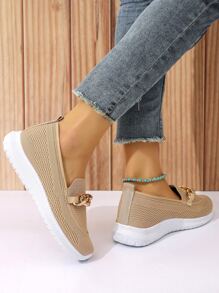 鏈條裝飾一腳蹬鞋 - 卡其色 - 查看 3