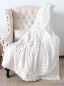 1pc Plush Pet Blanket - White - View 2