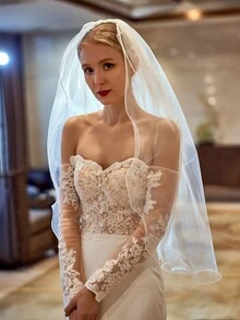 Minimalist Bridal Veil - White - View 3