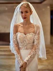 Minimalist Bridal Veil - White - View 5