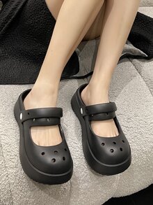 Women Cut Out Multi-way Wear Vented Clogs, Cool Black EVA Clogs - Black - View 3