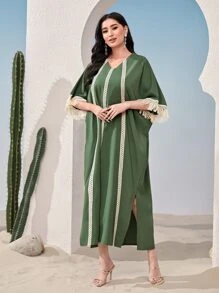 Al Najma 蕾絲拼接蝙蝠袖土耳其長袍 - 綠色 - 查看 3