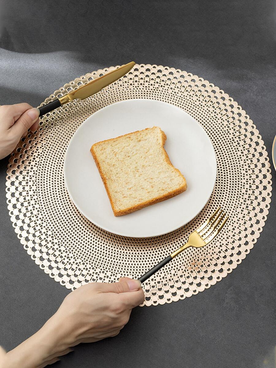 1pc PVC Place Mat, Creative Round Hollow Out Table Mat For Kitchen Dining Table - Gold - View 1