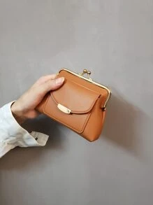 吻扣錢包輕巧時尚,可做為周年紀念、生日禮物、送給白領、男性、女性的禮物