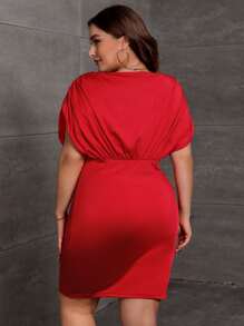 SHEIN Unity 大碼交疊領蝙蝠袖緊身洋裝 - 紅色 - 查看 2