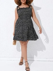 SHEIN Holidaya 大碼紙屑愛心圖案肩上打結吊帶連衣裙 - 黑色 - 查看 6