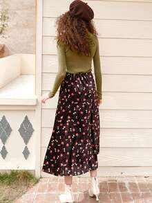 Ditsy Floral Velvet Skirt - Black - View 2