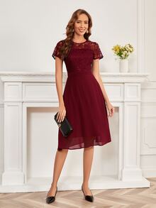 Vestido línea A con encaje en contraste - Burdeos - Ver 3