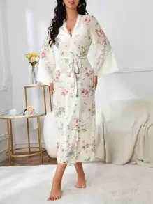 Bata de malla con estampado floral, mangas de trompeta con encaje de contraste y cinturón - Albaricoque - Ver 1