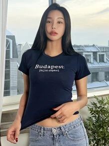 DAZY Letter Graphic Crop Tee - Navy Blue - View 9