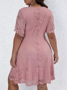SHEIN LUNE Plus Surplice Neck Puff Sleeve Lace Dress - Pink - View 2