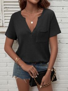 SHEIN LUNE 缺口領口袋貼布華夫格編織T恤 - 黑色 - 查看 6