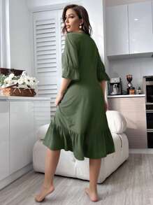 Vestido homewear de manga con volante bajo con fruncido - Verde militar - Ver 2