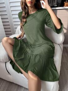 Vestido homewear de manga con volante bajo con fruncido - Verde militar - Ver 6