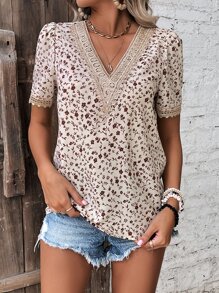 SHEIN LUNE Ditsy Floral Print Guipure Lace Insert Puff Sleeve Blouse - Multicolor - View 5