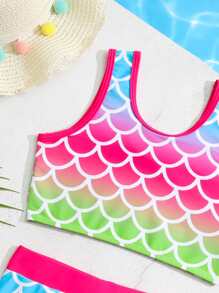 Young Girl Fish Scales & Ombre Print Shorts Bikini Set Summer Beach - Multicolor - View 4