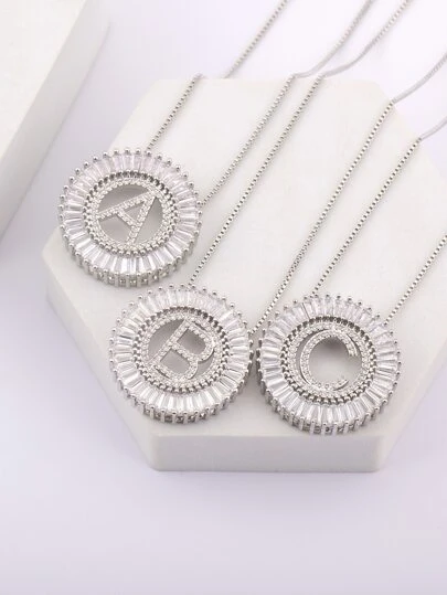 1入組方晶鋯石字母裝飾圓形吊飾項鍊