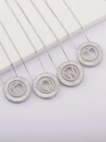 1入組方晶鋯石字母裝飾圓形吊飾項鍊 - 銀色 - 查看 5