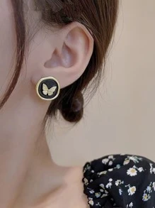 Butterfly Decor Stud Earrings - Multicolor - View 2