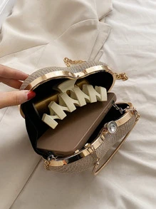 New Classic Luxury Style Women's Evening Bag Fashionable Solid Color Chain Heart-Shaped Handbag Portable Versatile Elegant Shoulder Crossbody Bag Can Hold Lipstick Change Mobile Phone Suitable For Parties Dinner Dance Wedding.