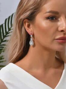 方晶鋯石水滴形耳墜 - 銀色 - 查看 4