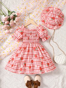 SHEIN 小女童格紋和草莓圖案泡泡袖荷葉邊連衣裙帶配件帽 - 彩色 - 查看 2