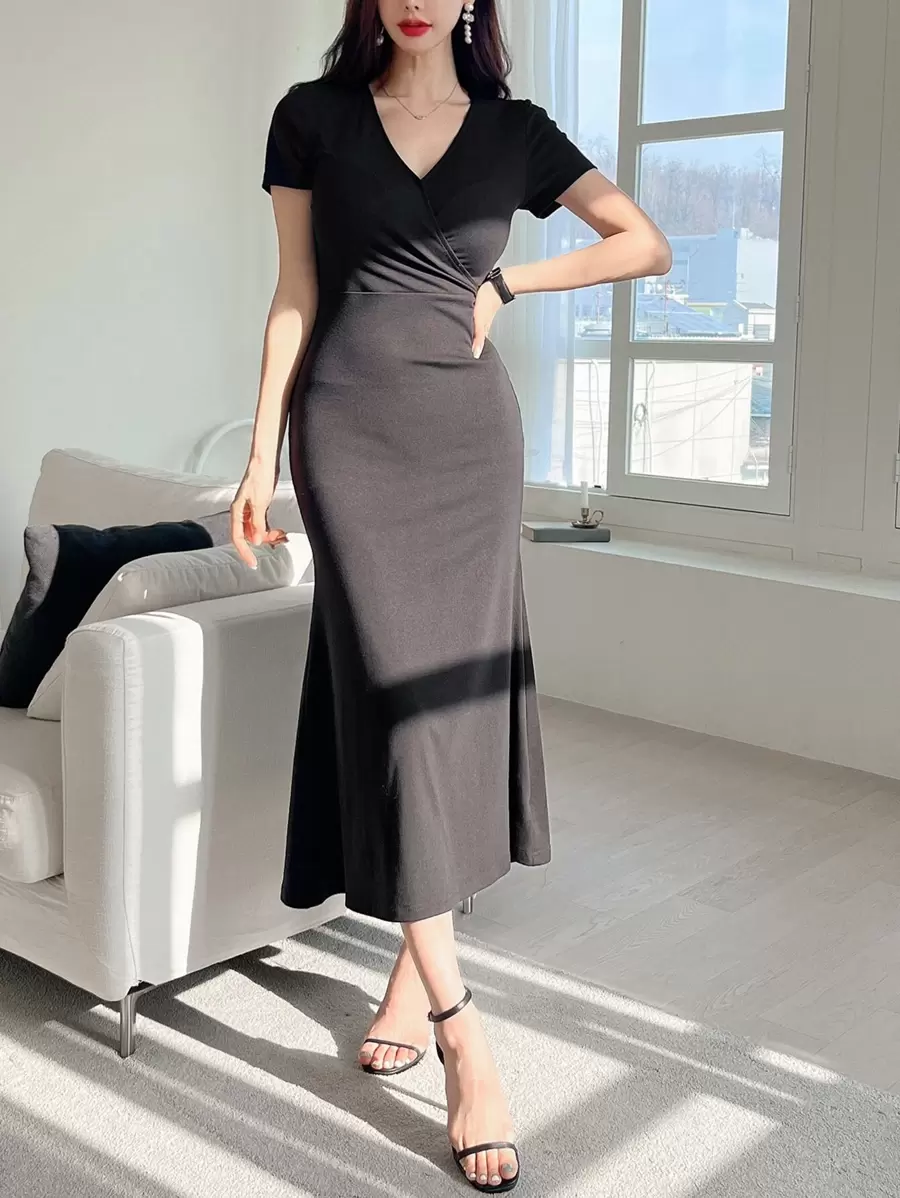 DAZY Vestido de escote cruzado con dobladillo de cola de sirena, vestido de verano, ropa de vuelta al colegio - Negro - Ver 1