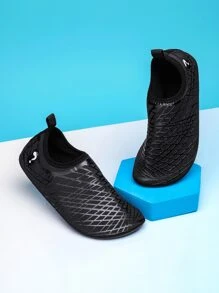 男孩透氣卡通圖案一腳蹬水鞋運動型戶外黑色水襪