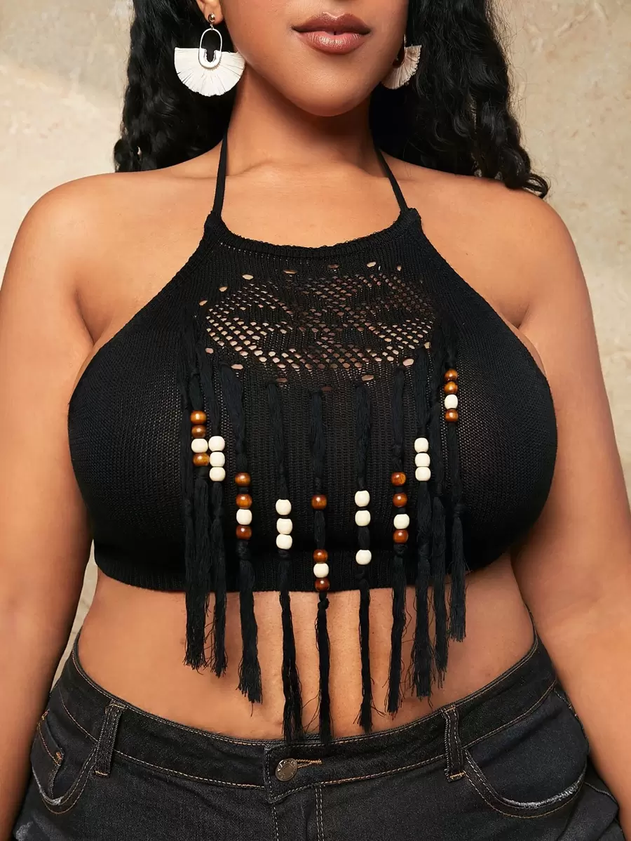 SHEIN CURVE+ Top tejido crop ribete con fleco de espalda abierta de cuello halter - Negro - Ver 1