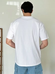 DAZY Men Cotton Letter Graphic Tee - White - View 2