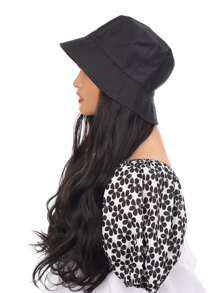 Long Body Wave Synthetic Wig With Hat - Black - View 4