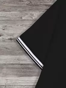 Manfinity Homme 男士王冠和字母圖案T恤 - 黑色 - 查看 3